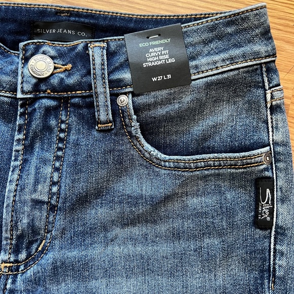 Women's Silver Jeans High Rise Curvy Fit - Picture 3 of 8